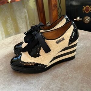 Sz 9.5 HUSH PUPPIES X ANNA SUI Striped Wedge Patent Toe Ribbon Ties